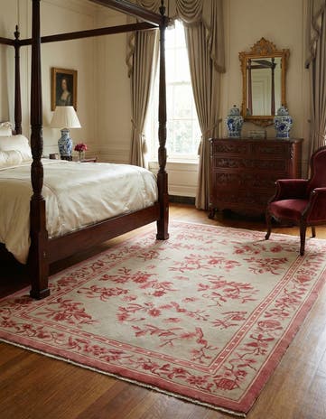 5' x 8' 4 Hand Knotted Antique Finish Wool Rug