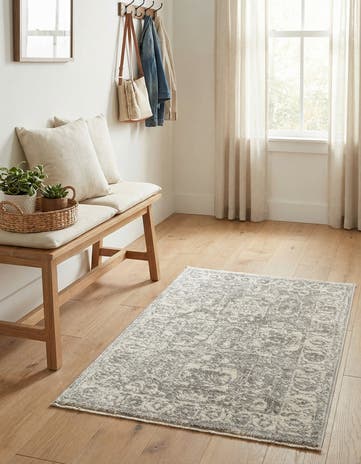 2' 2 x 3' Lola Rug