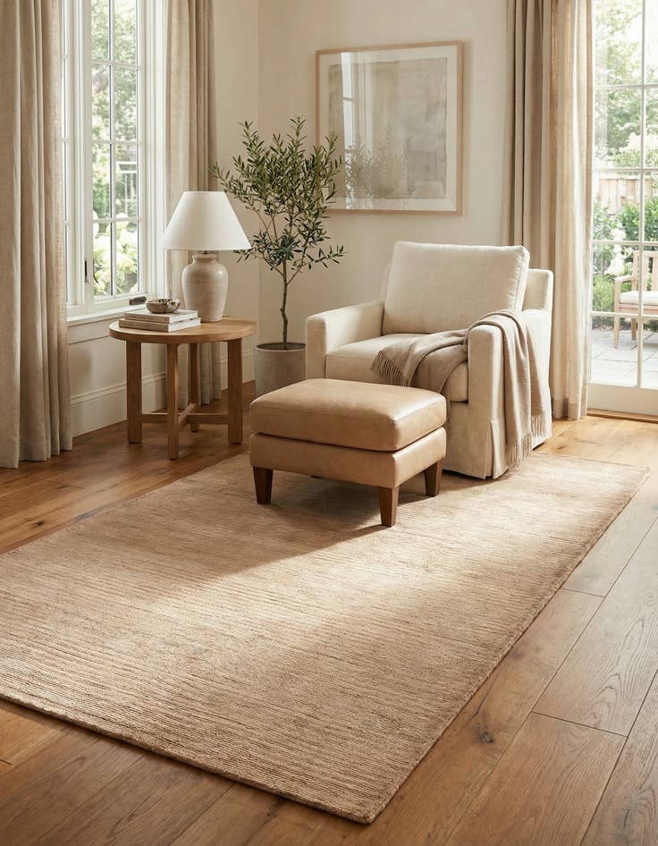 Detail image of  2' 8 x 5'  Hand Knotted Darya Wool Rug