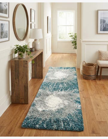 2' 7 x 10' Soft Touch Shag Runner Rug