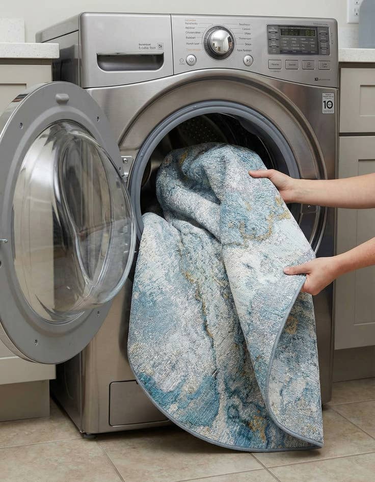 Detail image of  4' x 4'  Washable Modern Indoor / Outdoor Round Rug