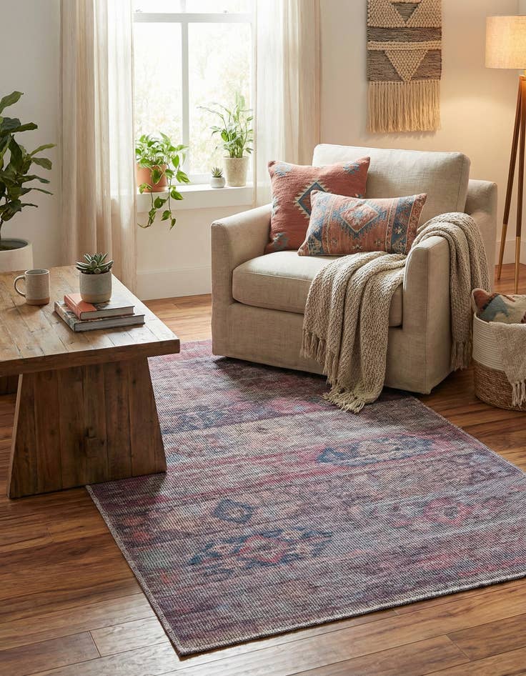 Detail image of 3' 3 x 5' 3  Washable Sisu Rug