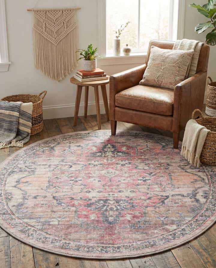 5' 3 x 5' 3 Washable Nostalgia Round Rug