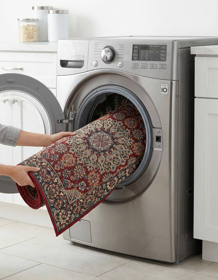 Detail image of  2' x 3' 1  Washable Traditional Indoor / Outdoor Rug