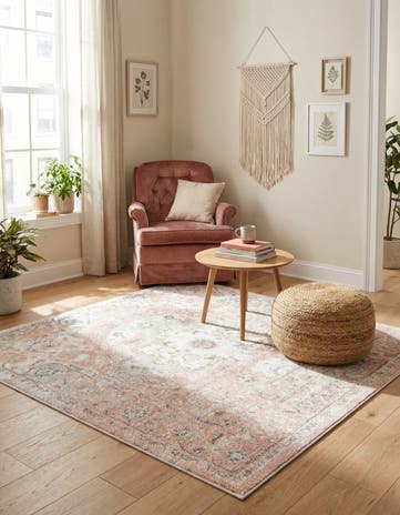 5' 3 x 5' 3 Madeline Vintage Square Rug