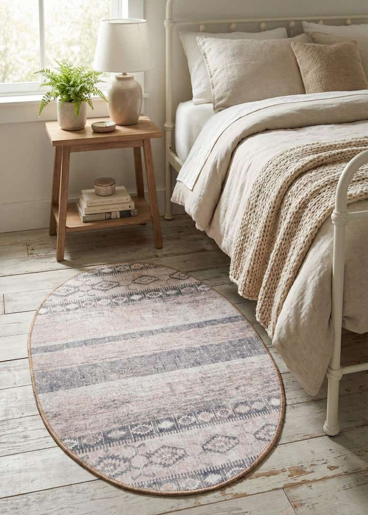 2' x 3' Washable Timeless Oval Rug