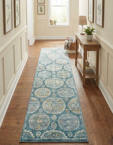 2' 7 x 10' Paragon Runner Rug