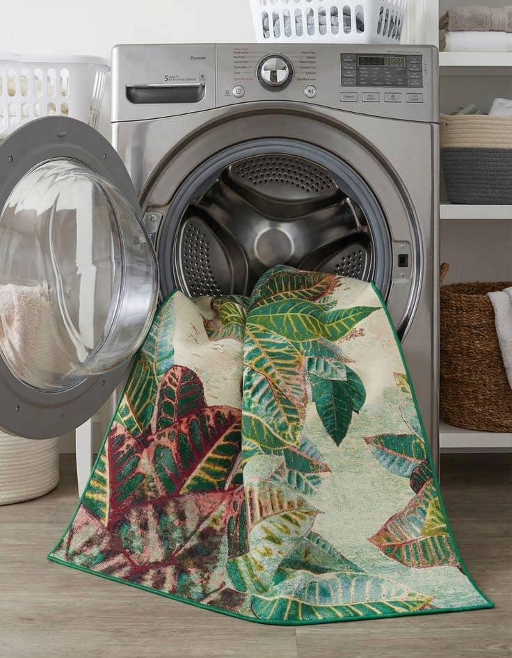 Detail image of  7' 10 x 10'  Washable Botanical Indoor / Outdoor Rug