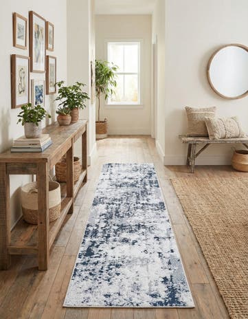 2' 7 x 10' Abbey Runner Rug