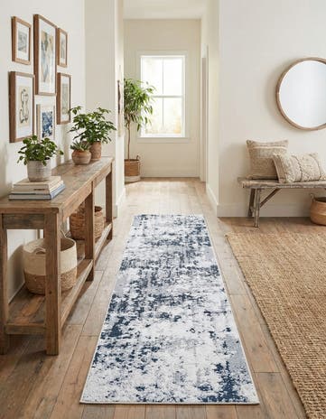 2' 7 x 10' Abbey Runner Rug