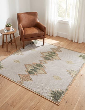 Ivory Easy-Clean Baja Indoor / Outdoor Square Rug