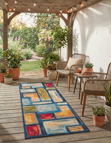 2' x 5' Easy-Clean Modern Indoor / Outdoor Runner Rug