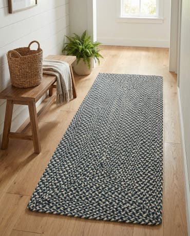  2' x 4' 1  Hand Tweed Braided Jute Runner Rug