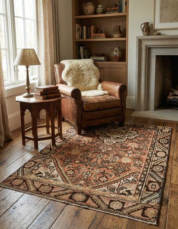 3' 4 x 4' 2 Hamedan Rug