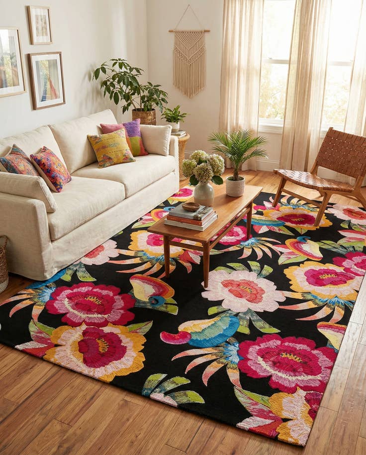 Detail image of 10' x 14' Easy-Clean Botanical Indoor / Outdoor Rug