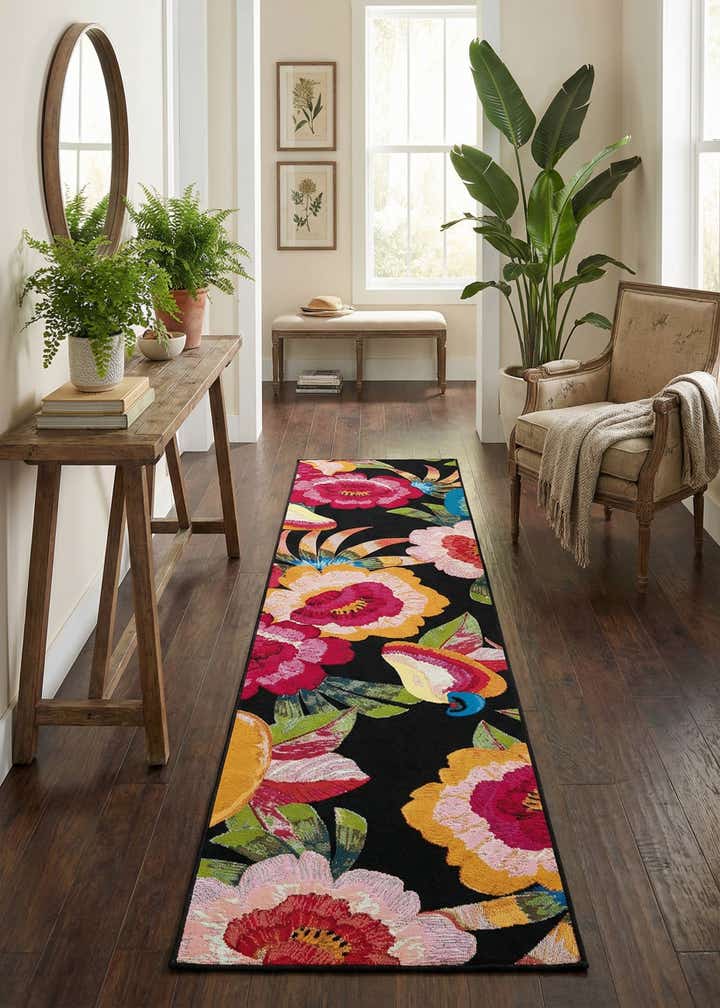 2' 7 x 10' Easy-Clean Botanical Indoor / Outdoor Runner Rug