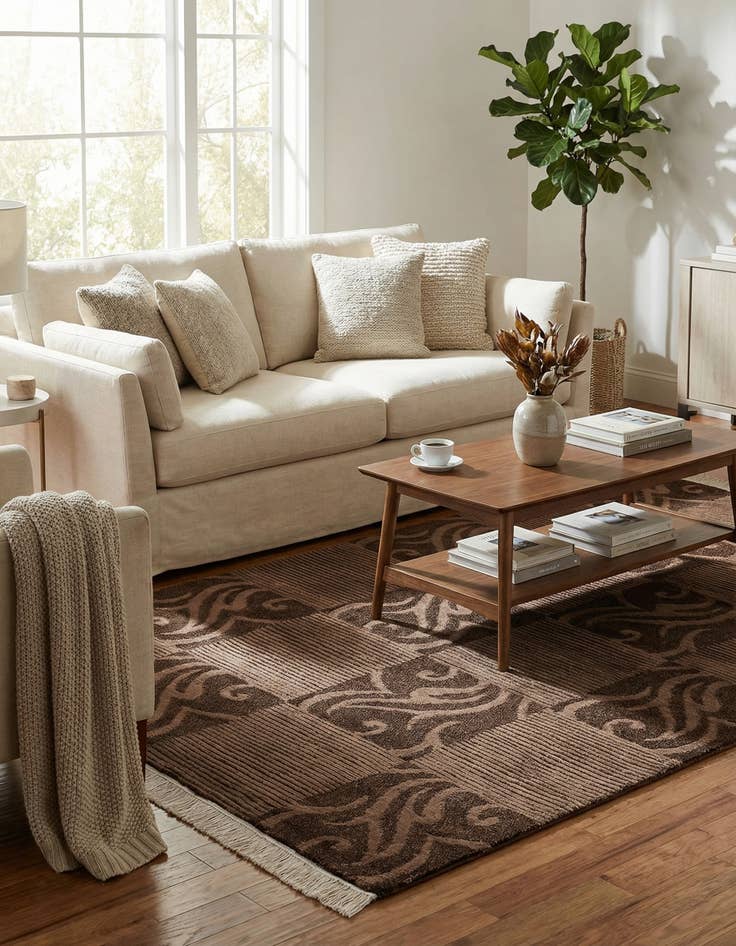 Detail image of  2' 7 x 5'  Hand Knotted Darya Wool Rug