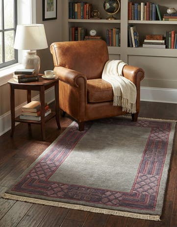 2' 6 x 4' 7 Hand Knotted Tibet Wool Rug