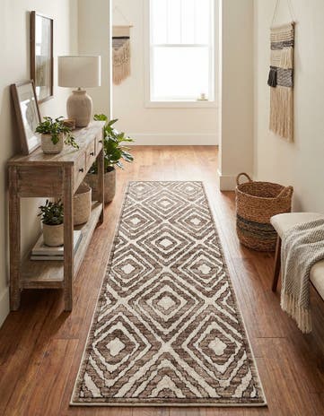 2' x 7' Hermitage Runner Rug