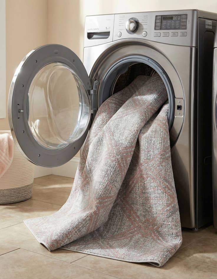 Detail image of 7' 10 x 10' Kamala Washable Rug