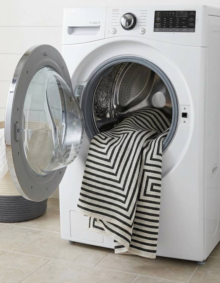 Detail image of  2' x 5' 3  Washable Modern Indoor / Outdoor Runner Rug