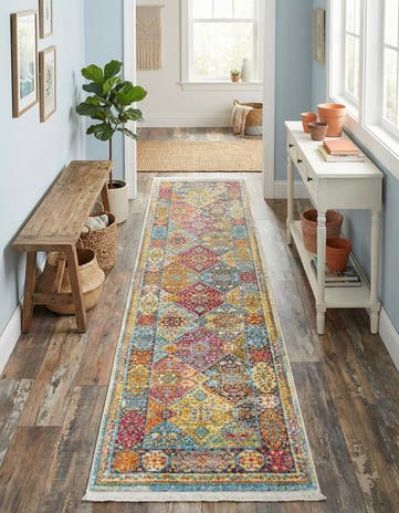 2' 7 x 13' Santiago Runner Rug