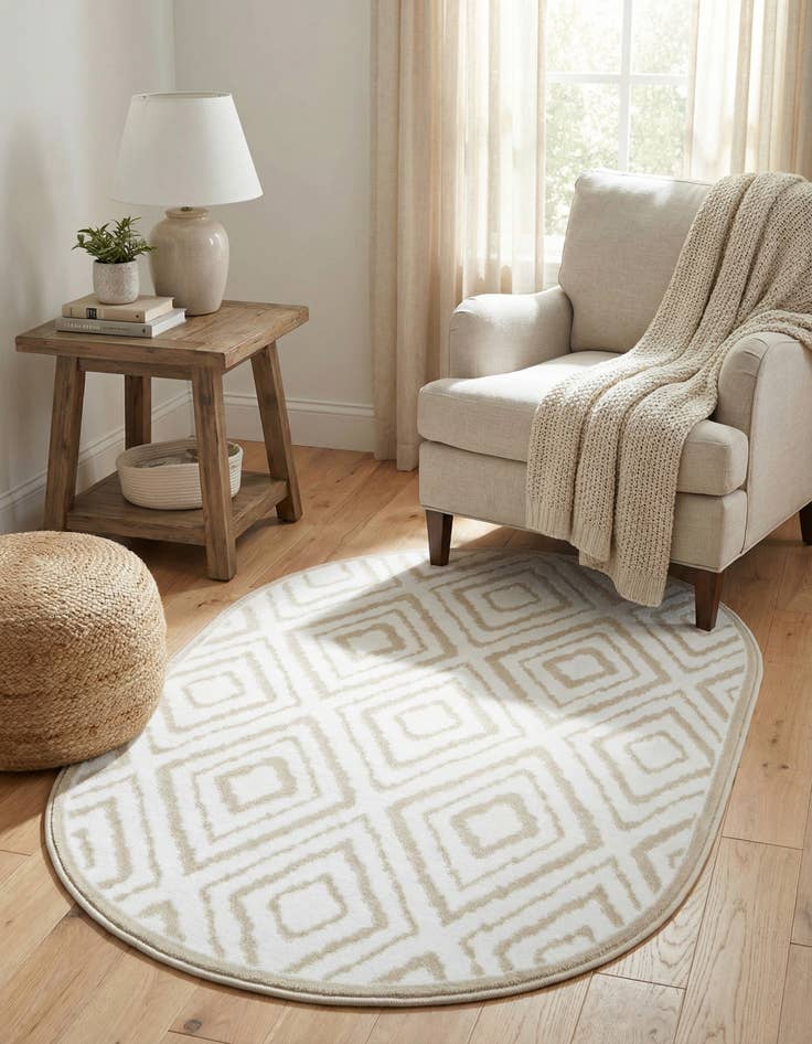 Detail image of 3' 3 x 5' 3 Hermitage Oval Rug