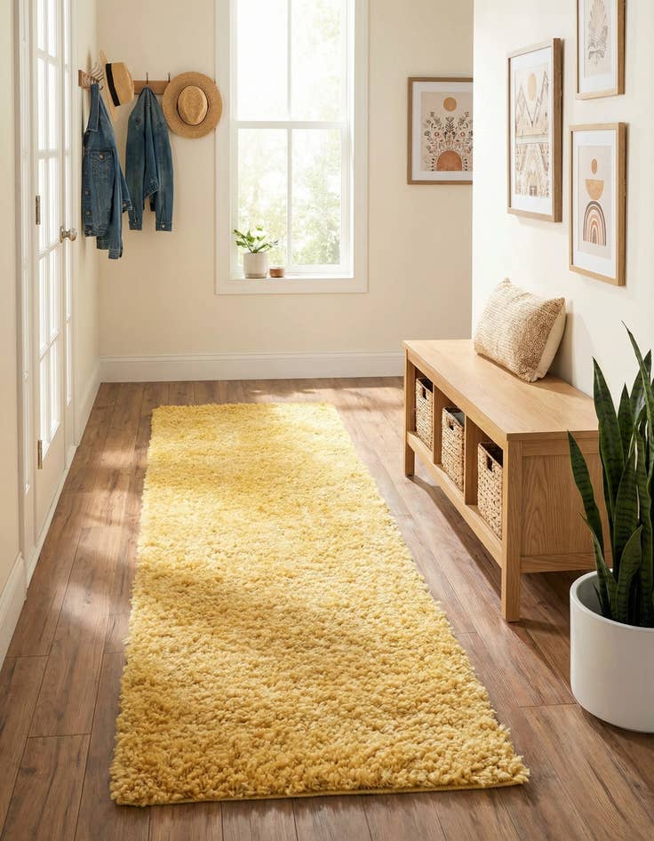 Detail image of 2' 7 x 16' 5 Zermatt Shag Runner Rug