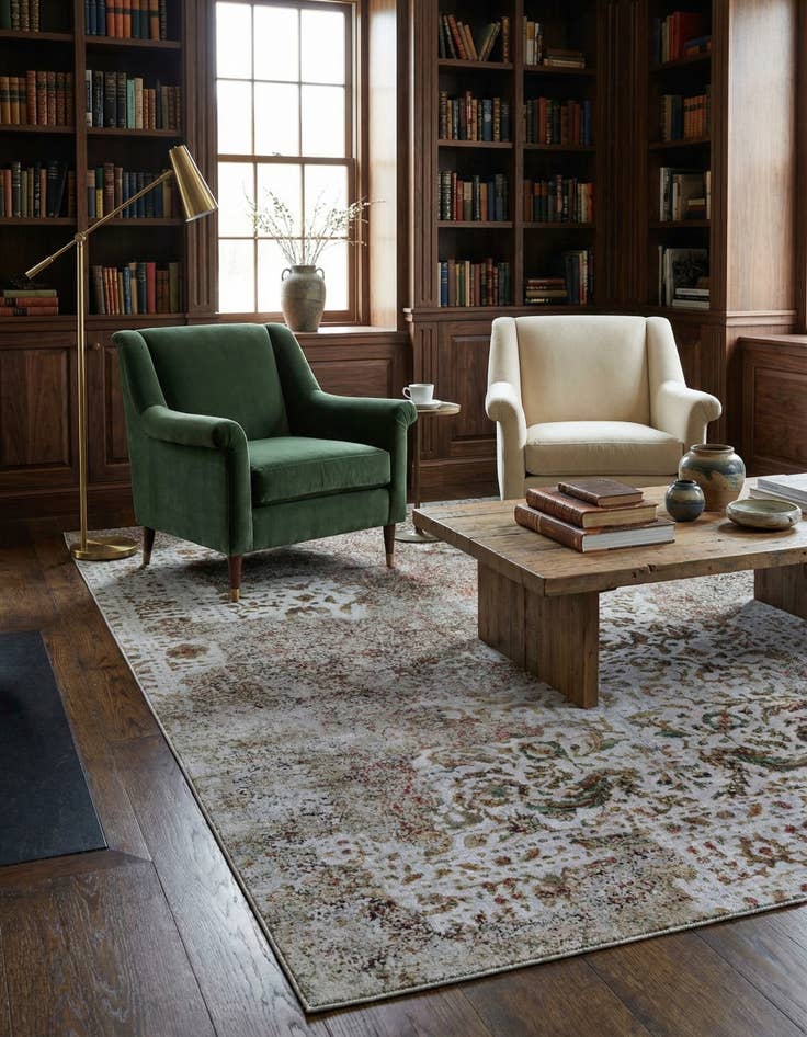 Detail image of 6' 3 x 9' 8 Vintage Royal Wool Rug