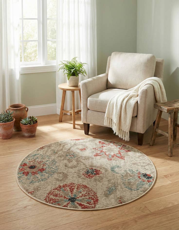 Detail image of  3' x 3'  Washable Botanical Indoor / Outdoor Round Rug