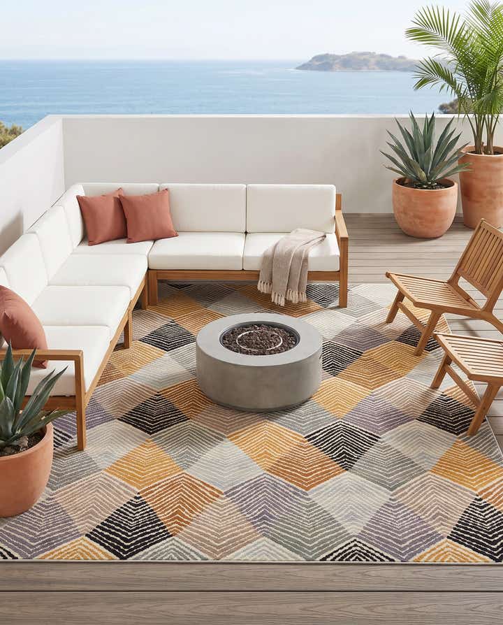 7' 10 x 7' 10 Easy-Clean Modern Indoor / Outdoor Square Rug