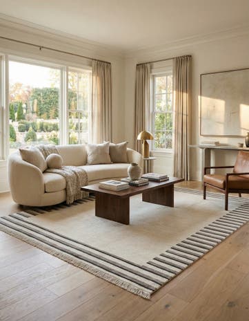 6' 7 x 9' 9 Hand Knotted Darya Wool Rug