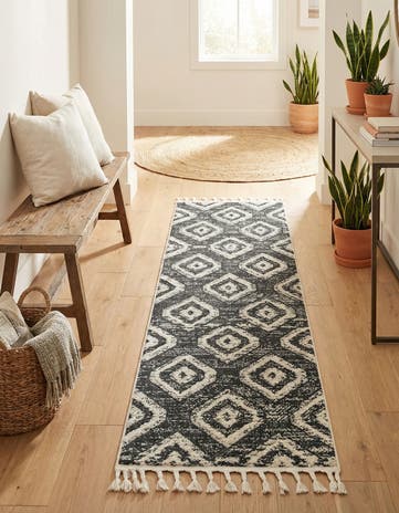 2' x 8' Cherokee Runner Rug