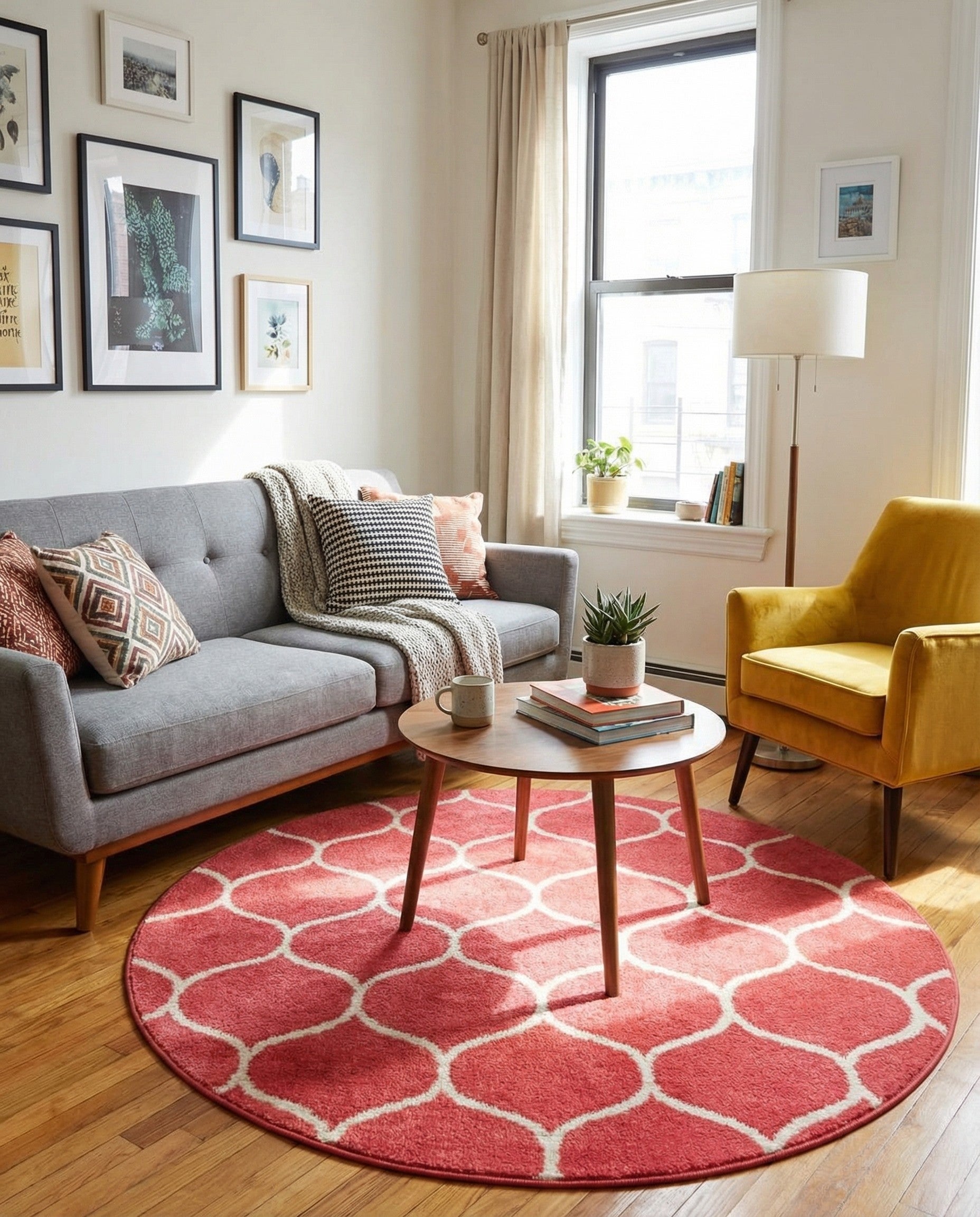  4' x 4' Lattice Frieze Round Rug