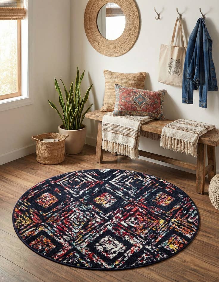 Detail image of 3' x 3' Carrington Round Rug