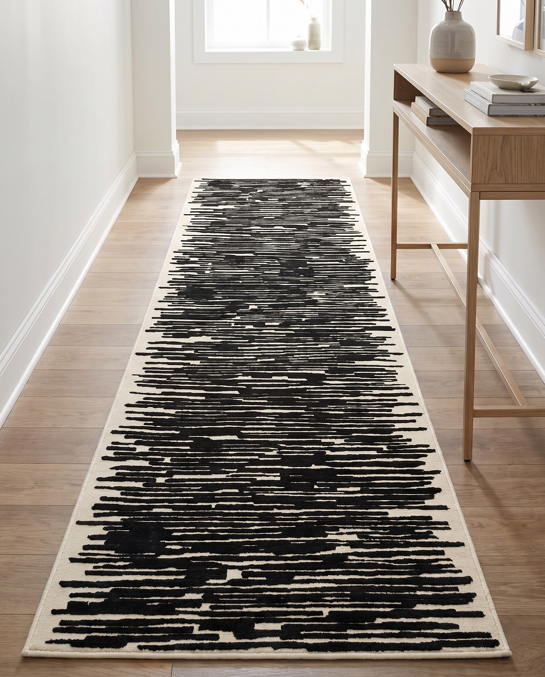 Jill Zarin 2' x 8' Uptown Beekman Place Runner Rug
