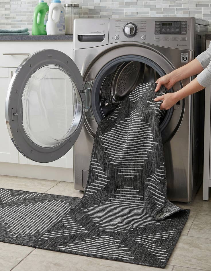 Detail image of 2' x 5' 3  Washable Modern Indoor / Outdoor Runner Rug