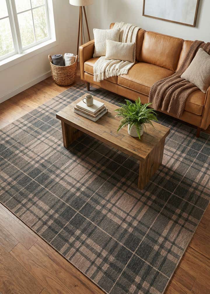7' 10 x 11' Easy-Clean Checkered Indoor / Outdoor Rug