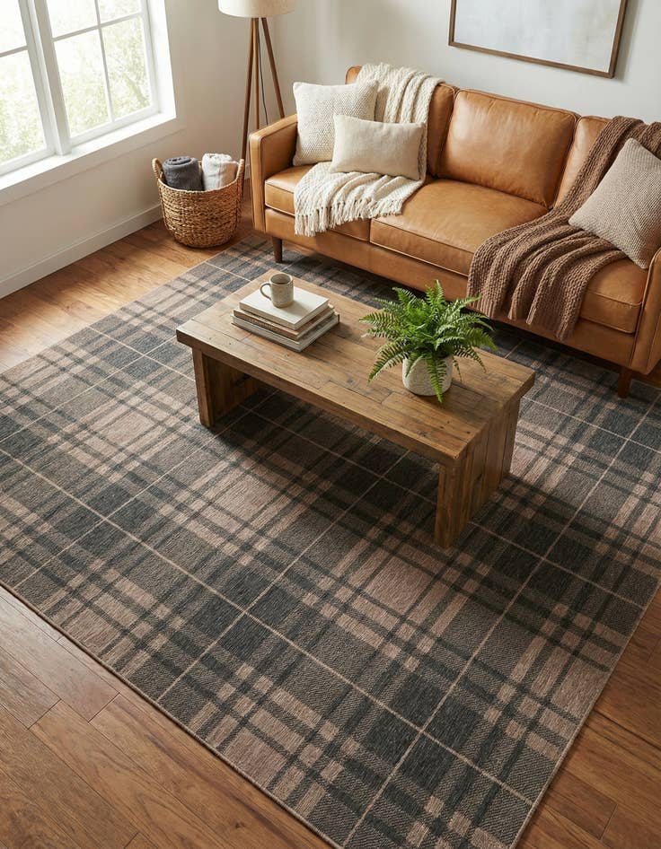 Detail image of 7' 10 x 11'  Washable Checkered Indoor / Outdoor Rug