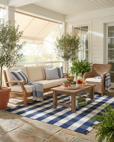  7' 10 x 7' 10  Easy-Clean Eco Plaid   Washable Indoor / Outdoor Square Rug
