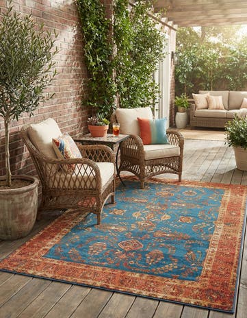 5' 3 x 8' Easy-Clean Traditional Indoor / Outdoor Rug