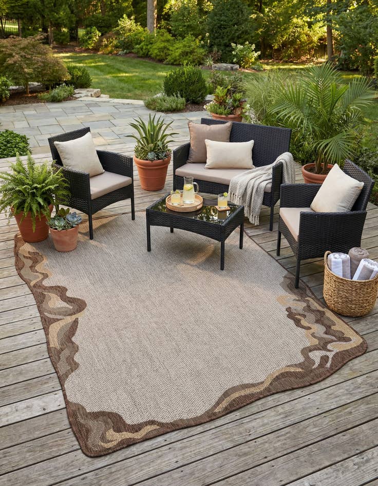 Detail image of 5' x 7' 4  Washable Modern Indoor / Outdoor Rug