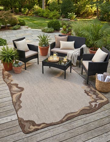 5' x 7' 4 Easy-Clean Modern Indoor / Outdoor Rug
