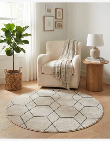 Ivory Lattice Frieze Round Rug