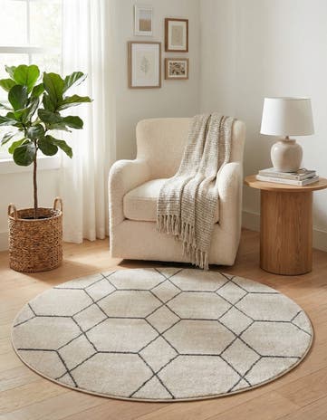 3' x 3' Lattice Frieze Round Rug