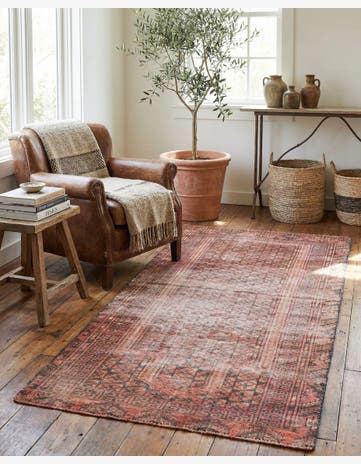 2' 9 x 5' 7 Hand Knotted Ultra Vintage Persian Wool Rug