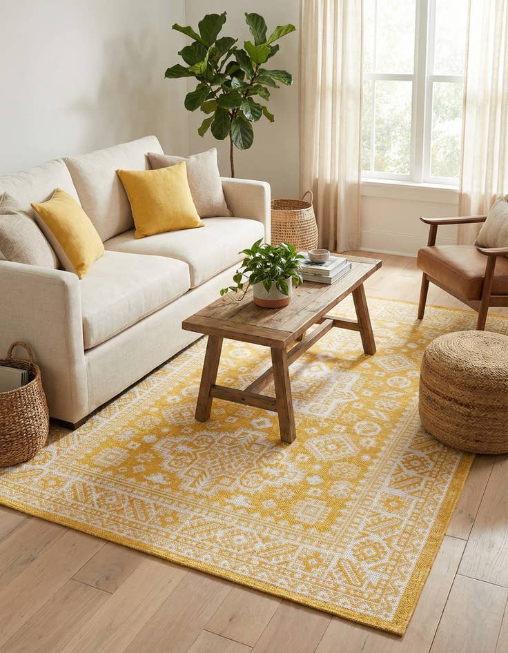 Detail image of 4' x 6'  Washable Aztec Indoor / Outdoor Rug