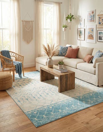 7' 10 x 7' 10 Moroccan Trellis Square Rug