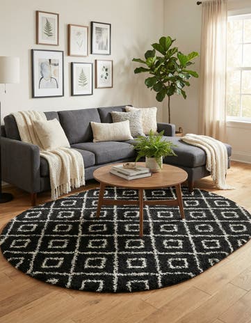 7' 10 x 10' Lattice Shag Oval Rug