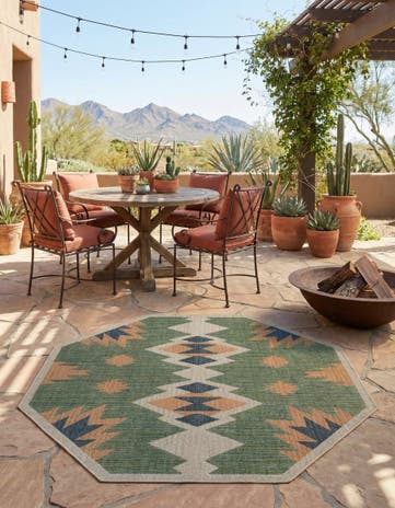 Green Easy-Clean Baja Indoor / Outdoor Octagon Rug